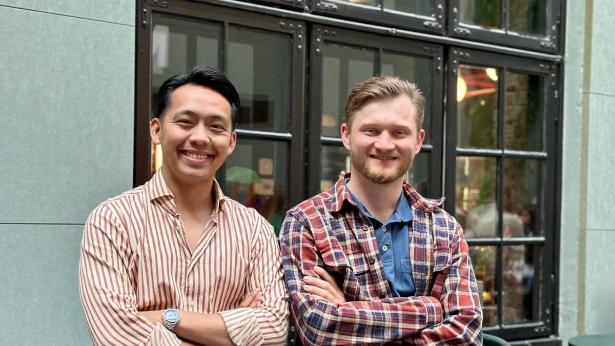 Thien og Eirik i Lysgården i NOVA House